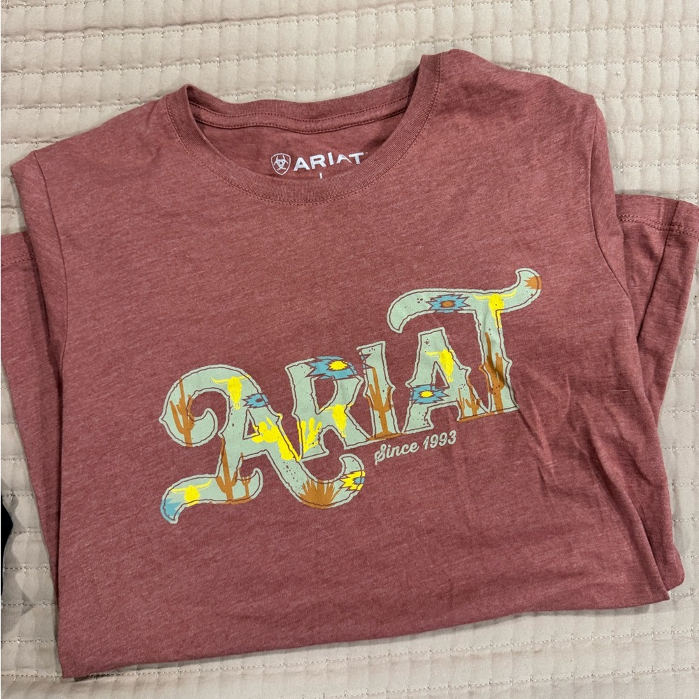 Ariat Dusty Rose Western Logo Tee